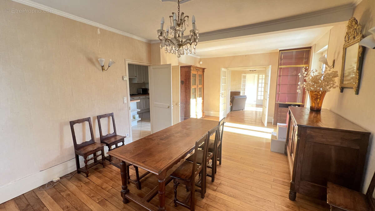 Maison à LA FERTE-ALAIS