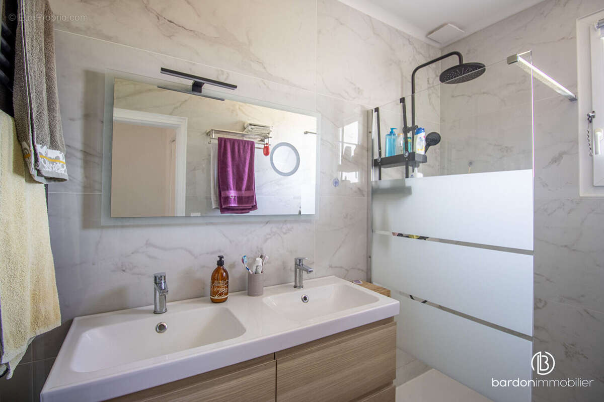 Maison 7 pièces - 137.1 m2 - Bois-De-Céné - photo 10