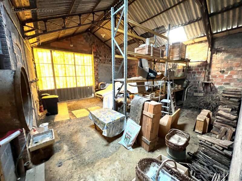 Maison à SAINT-MACAIRE-EN-MAUGES