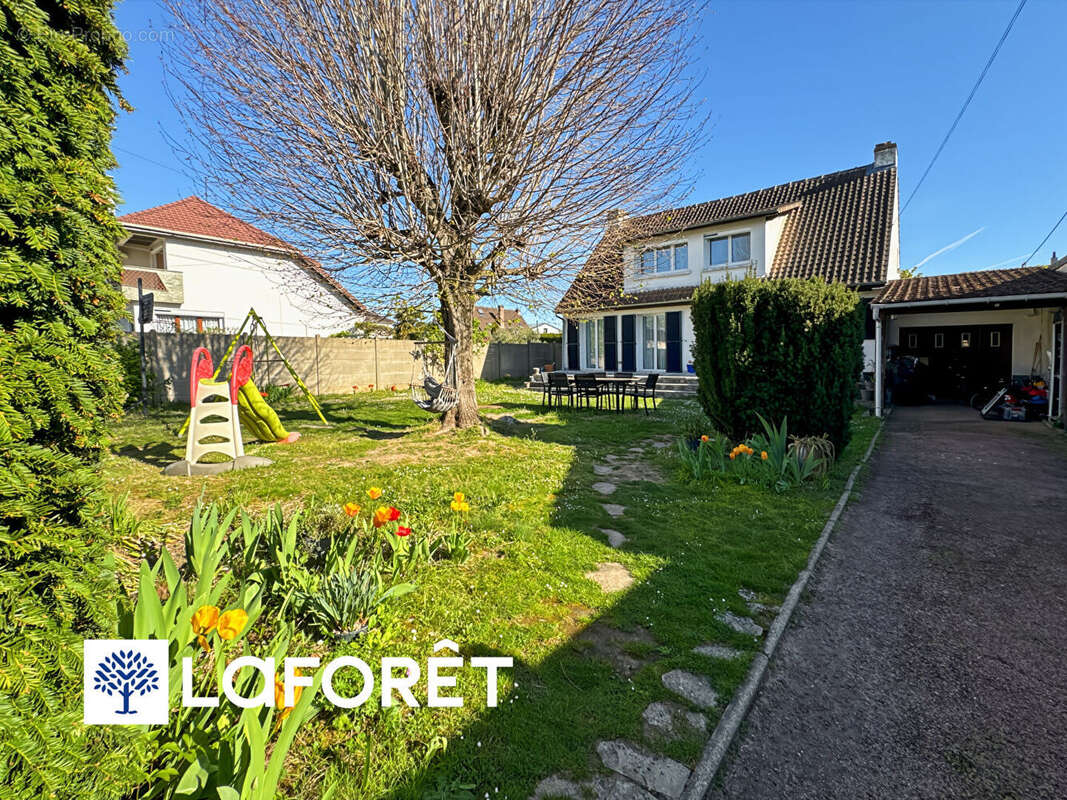 Maison à VILLEMOISSON-SUR-ORGE