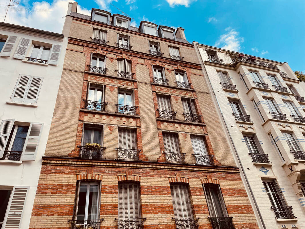 Appartement à PARIS-15E