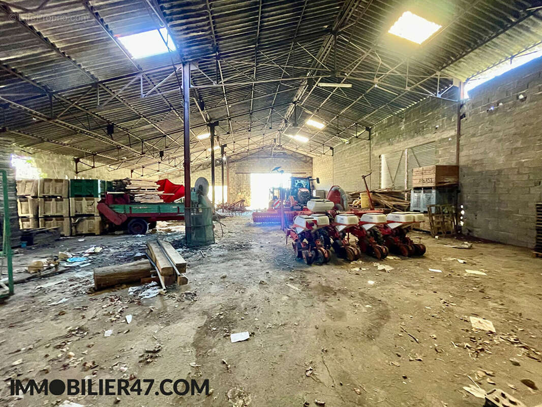 Maison à SAINT-SARDOS