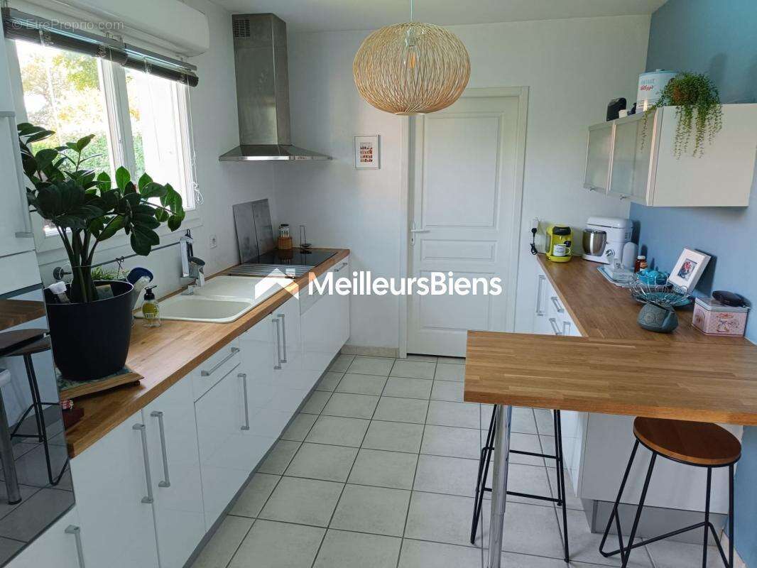 Maison à MARTIGNAS-SUR-JALLE