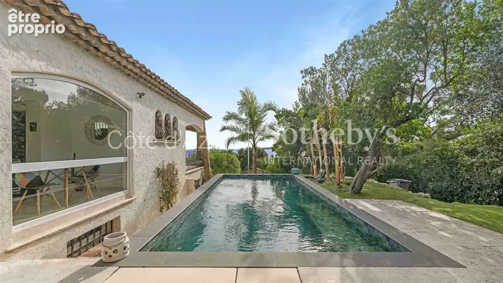 Les Issambres, villa de prestige vue mer, 6 chambres, piscines, à pied des plages - photo 4