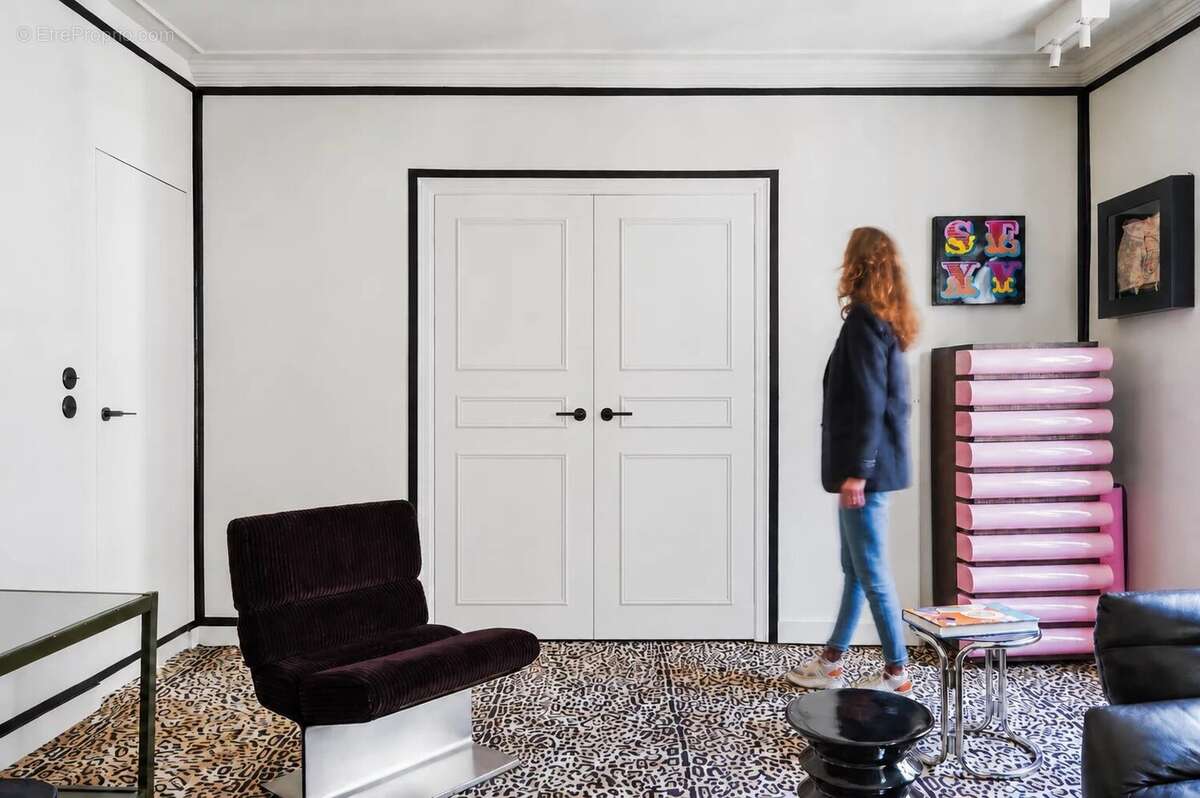 Appartement à PARIS-9E