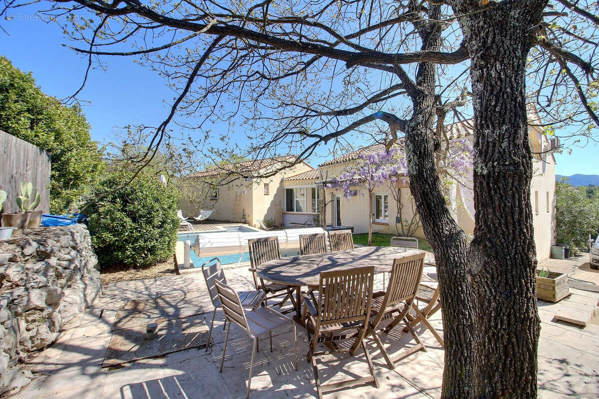 Maison à SAINT-MARTIN-DE-LONDRES