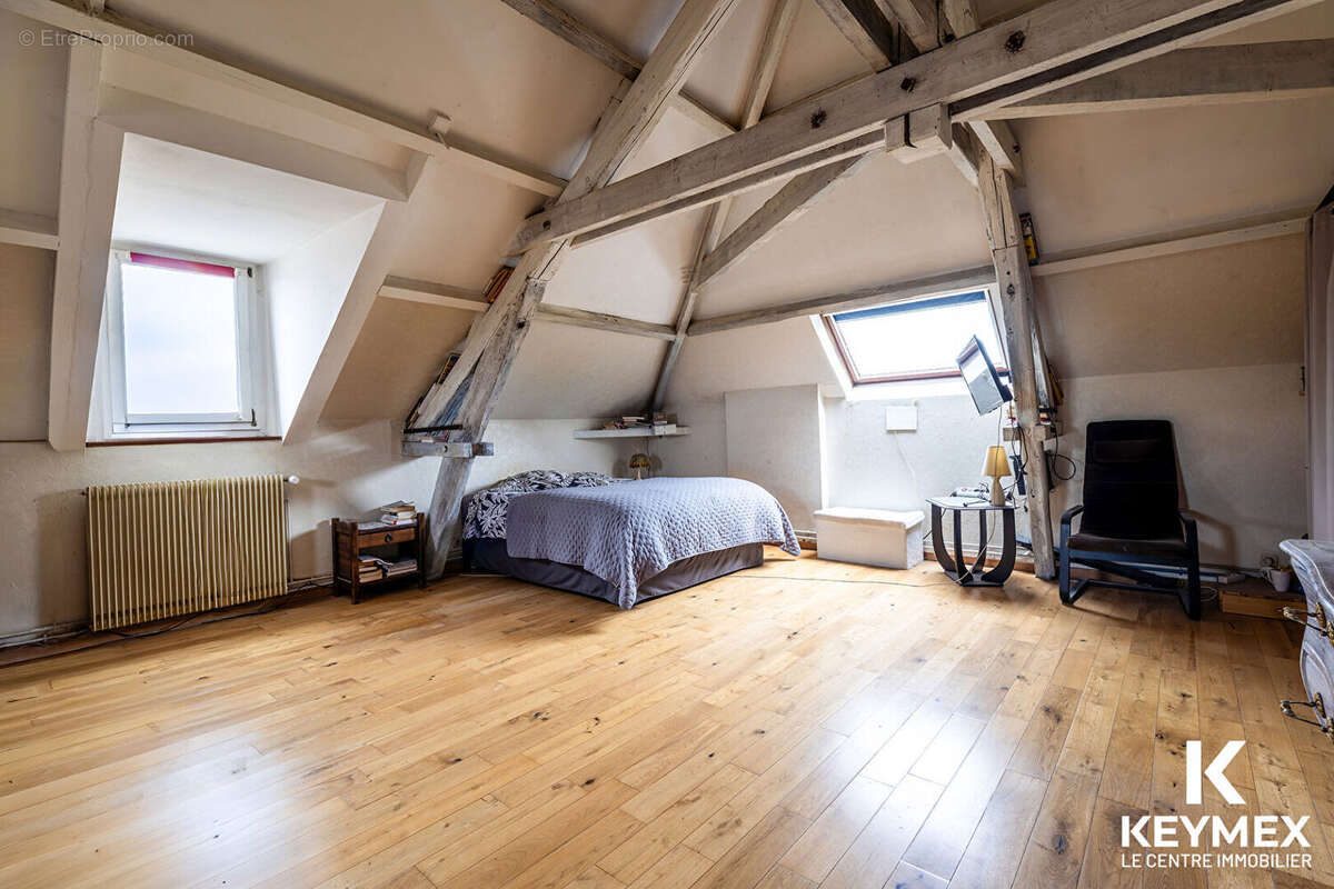 Maison à NEUILLY-EN-THELLE