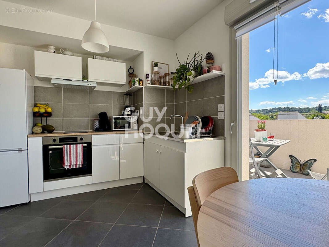 Appartement à CHATEAUNEUF-DE-GADAGNE