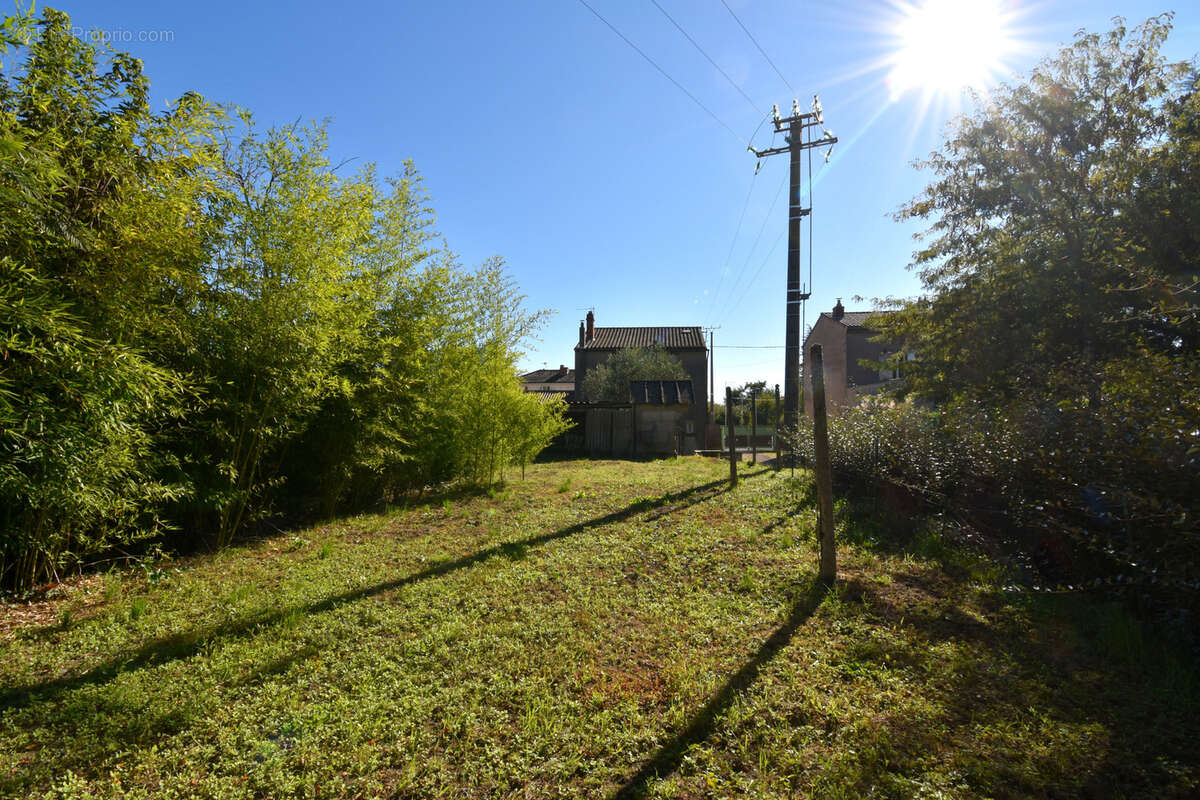 Maison à BLAYE-LES-MINES