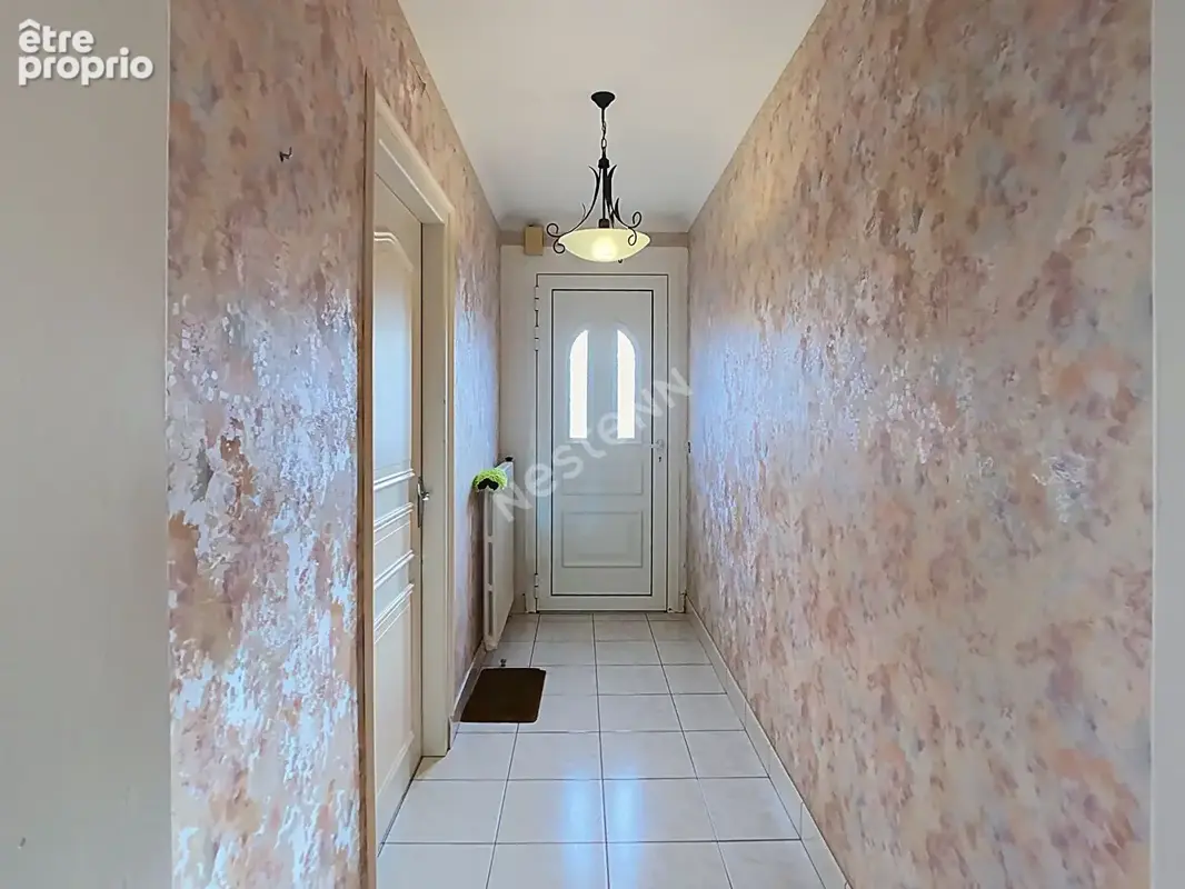 Maison sur sous sol à vendre à Tillieres - photo 4
