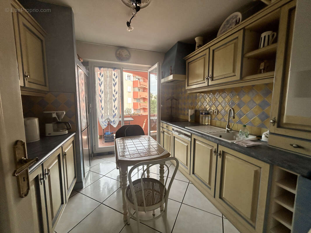Appartement à HYERES