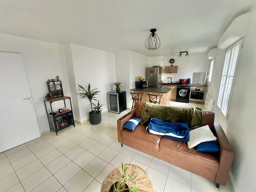 Appartement 41 m² à Trappes  - photo 2