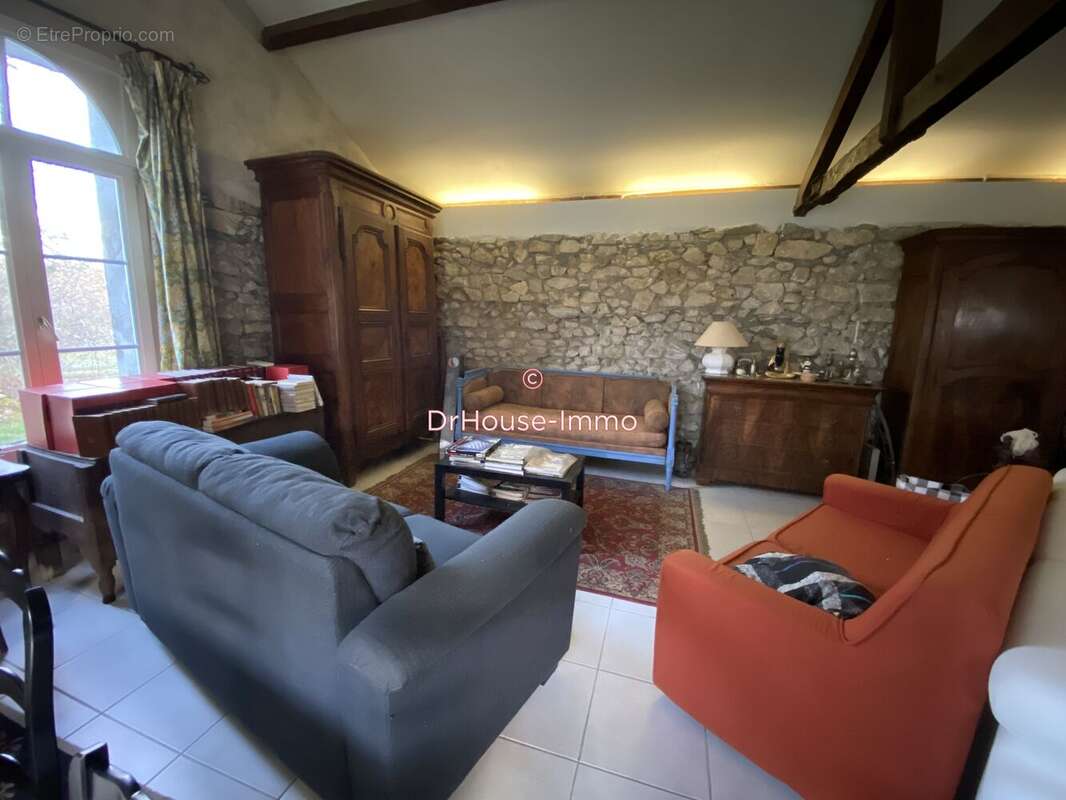 Maison à ARGENTON-SUR-CREUSE