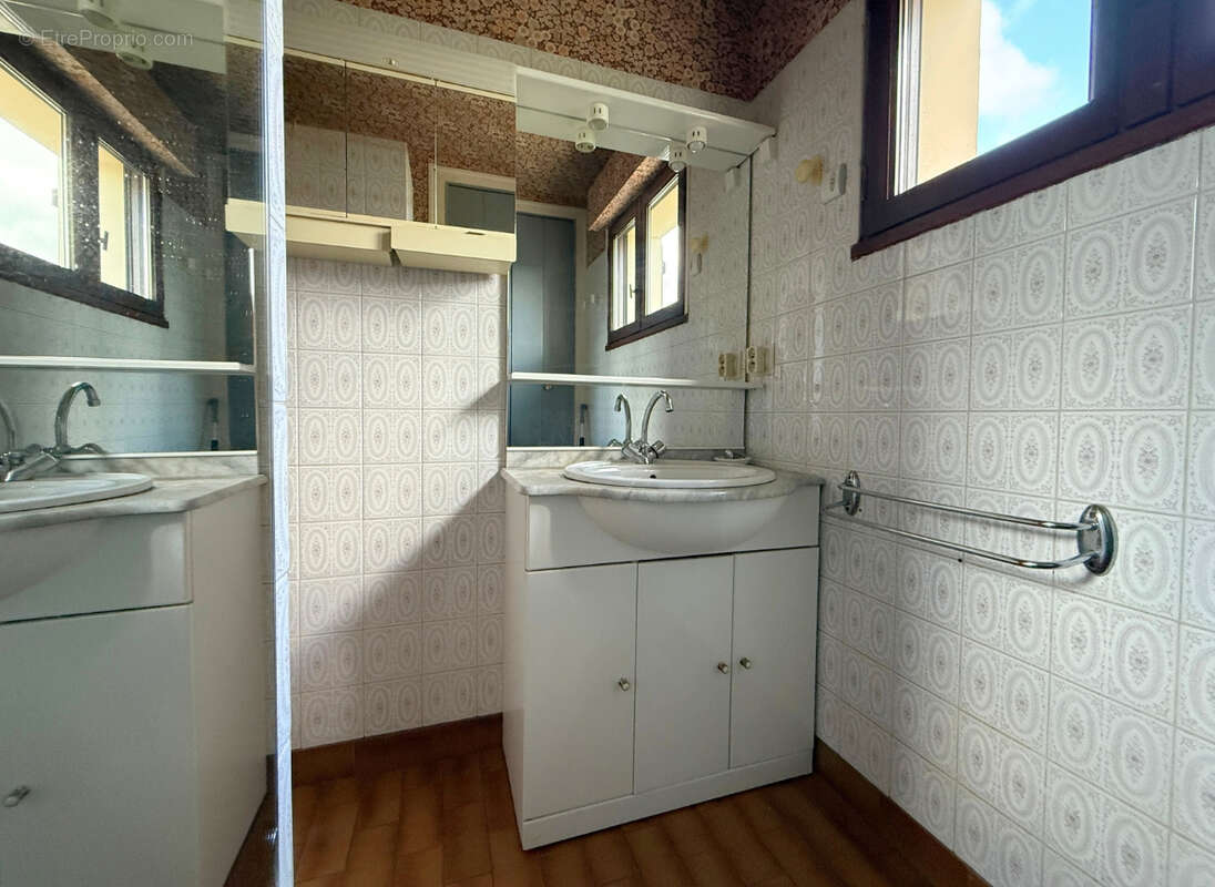 Maison à SAINT-ALBAN