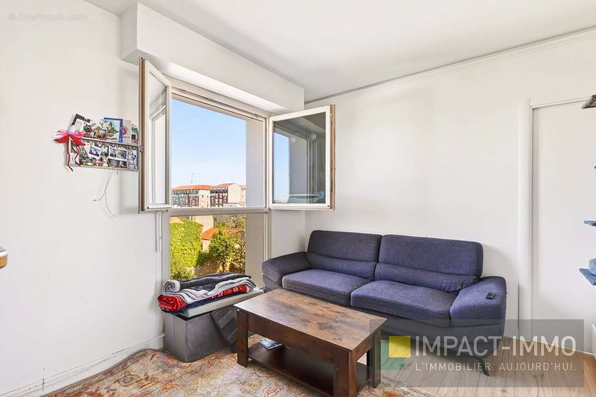 Appartement à ASNIERES-SUR-SEINE