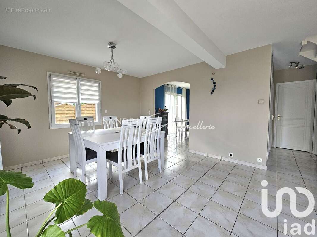 Photo 2 - Maison à LA CHAPELLE-SUR-ERDRE