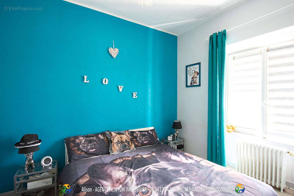 Maison à BAZOUGES-LA-PEROUSE