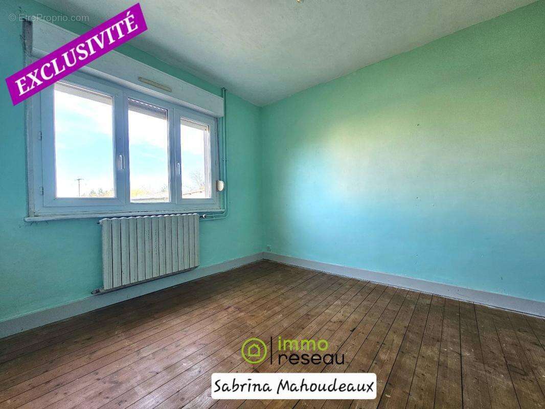 Maison à ETREAUPONT