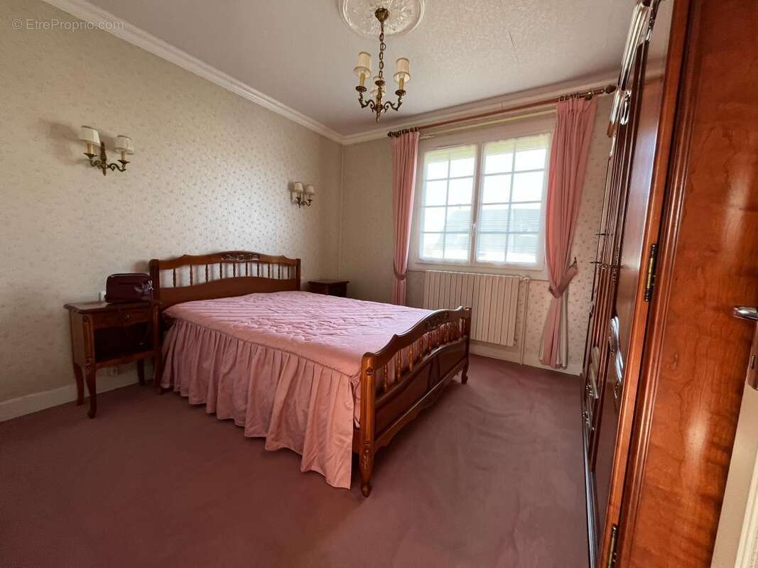 Maison à THORIGNE-SUR-DUE