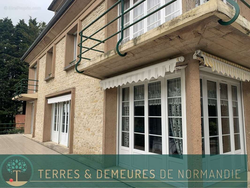 Maison à VIMOUTIERS