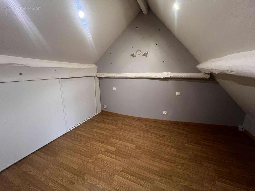 Maison à SAINT-AUBIN-CHATEAU-NEUF