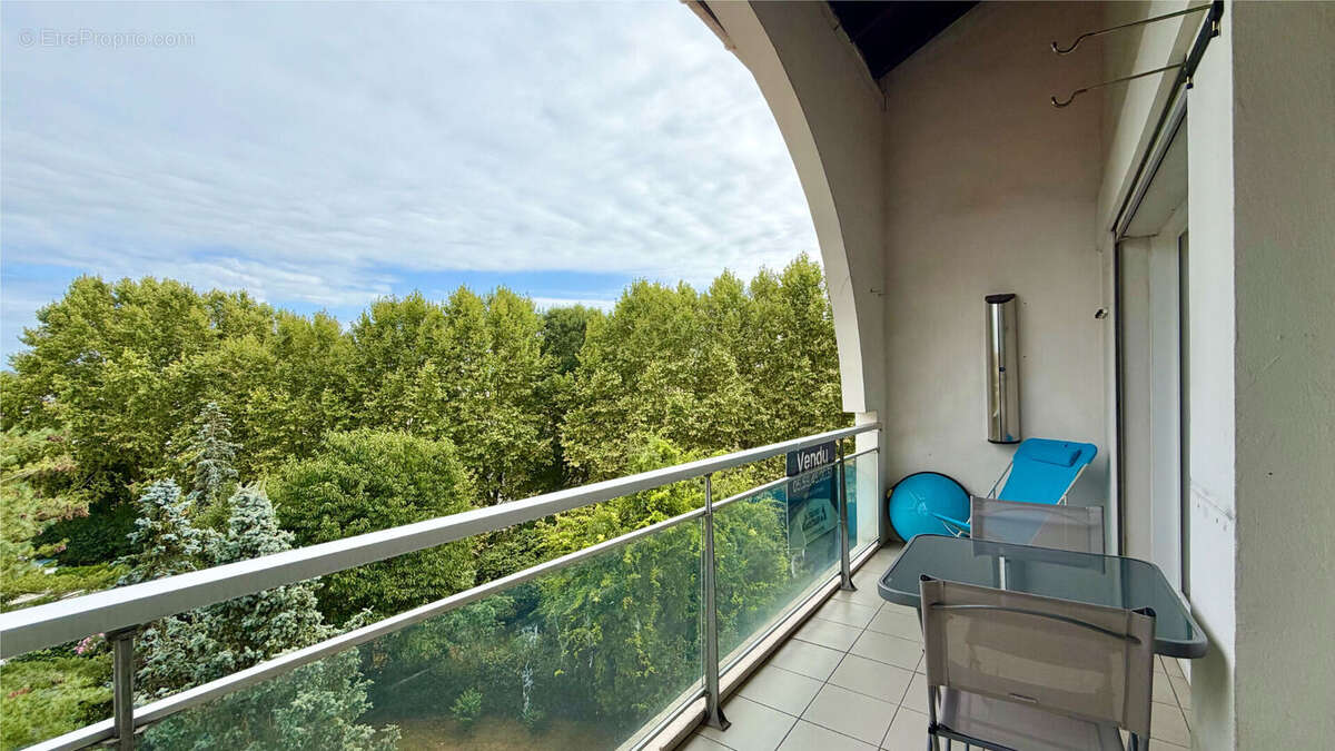 ANGLET - Quartier Hardoy - T4 duplex de 80 m² avec balcon et cave - photo 12