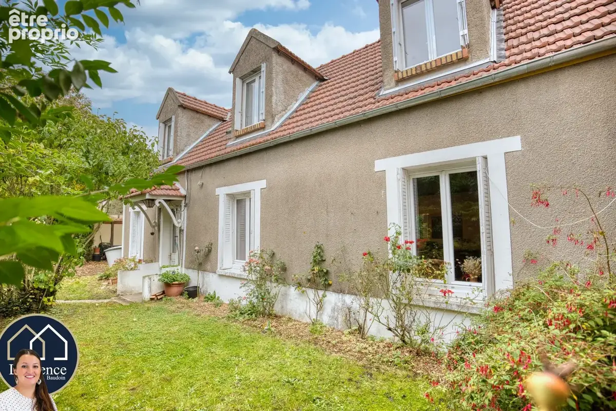 Photo Maison à Montfort-L'amaury au prix de 499 000€