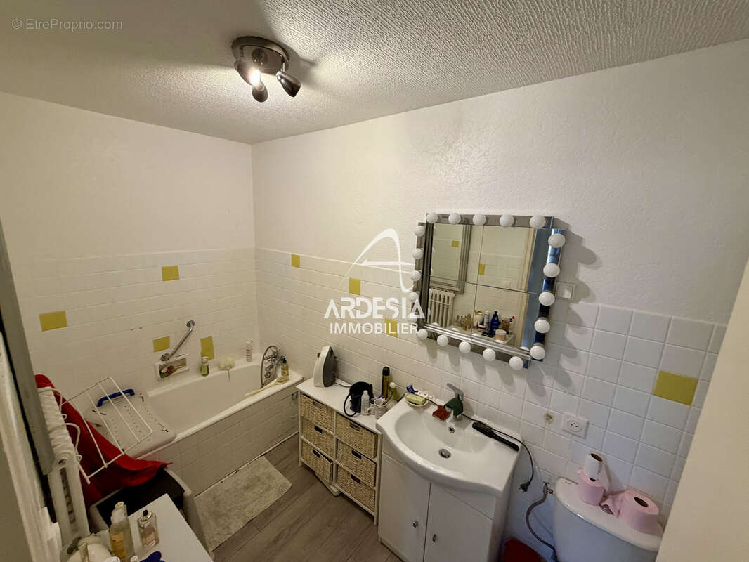 Appartement à SAINT-JEAN-DE-MAURIENNE
