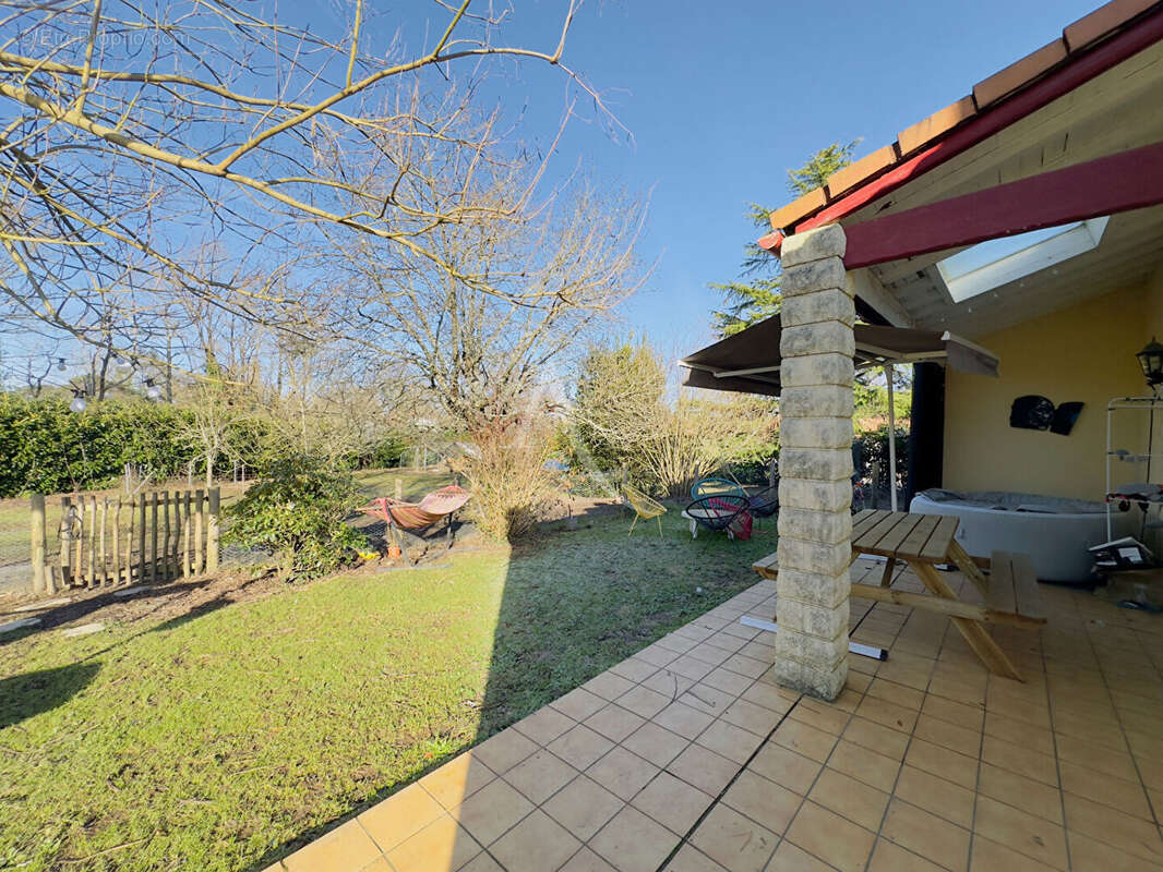 Maison à SAINT-FLORENT-DES-BOIS