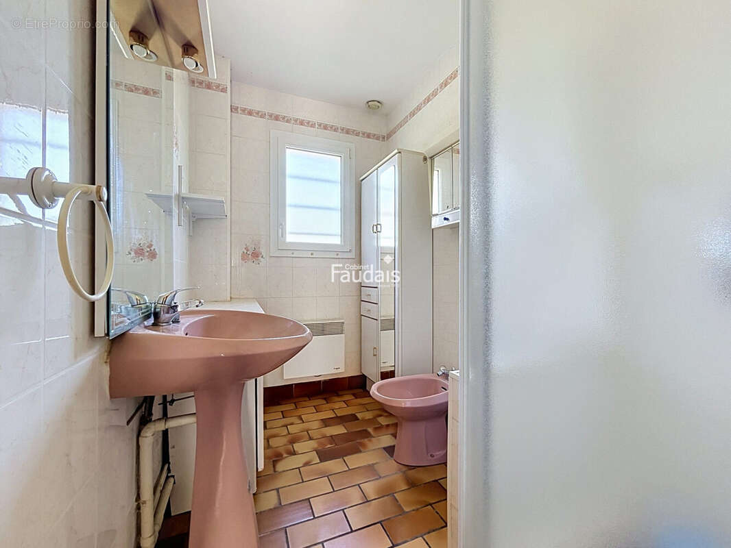 Maison 126 m² à Grandcamp-Maisy  - photo 8