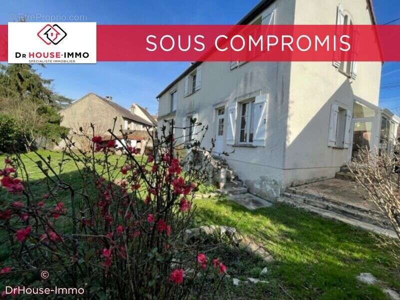 Maison à BOURRON-MARLOTTE