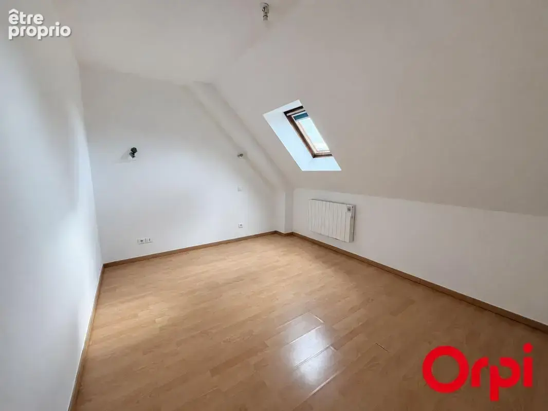Appartement À Vendre - photo 3