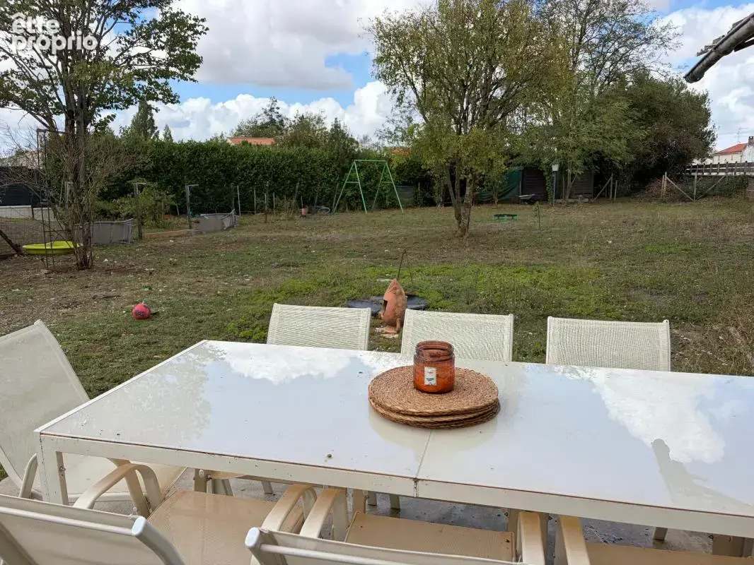 Sainte gemme la plaine (85400) adorable maison en pierres 4/5 chambres avec dependance et jardin clos - photo 12