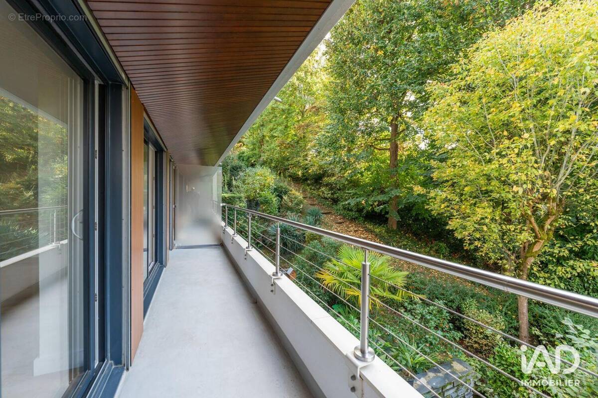 Photo 1 - Appartement à SEVRES