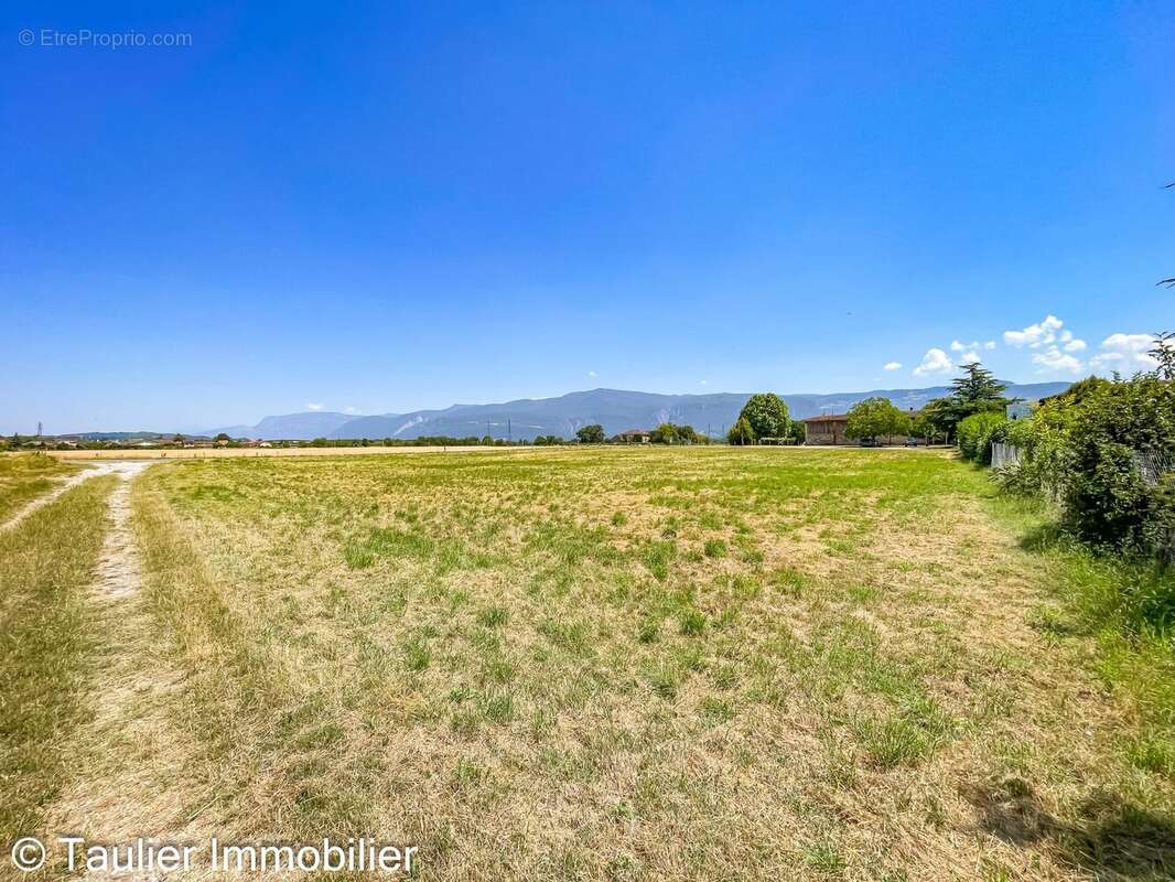 Chatte – terrain à bâtir de 5 500 m² environ - photo 3