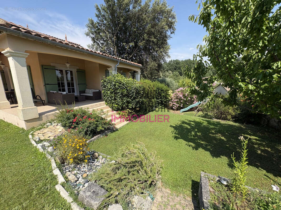 Maison 204 m² à Aubignan  - photo 4