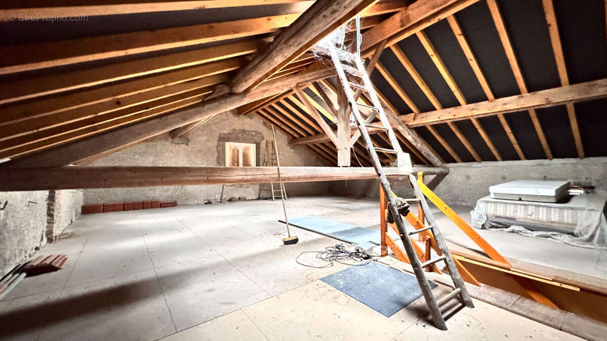 Maison à MONT-SUR-MEURTHE