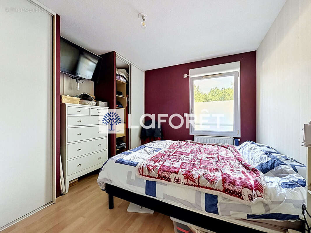 Appartement à MIRIBEL