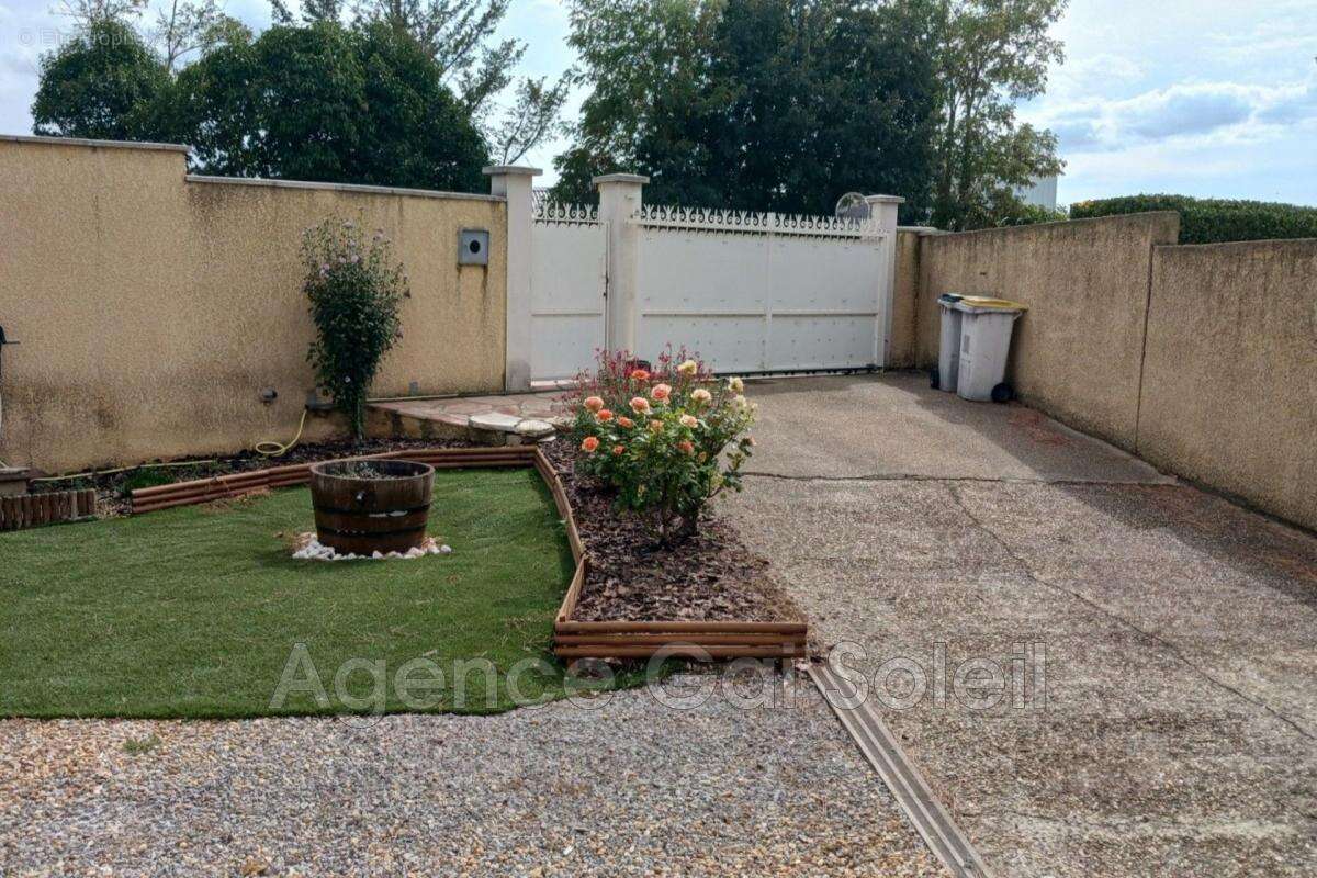 Maison à THEZAN-LES-BEZIERS