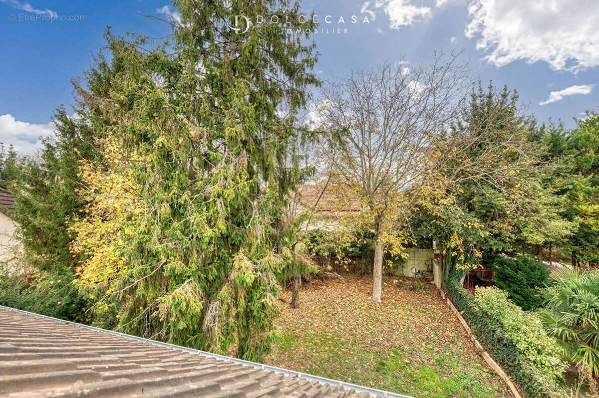 Maison à BRY-SUR-MARNE