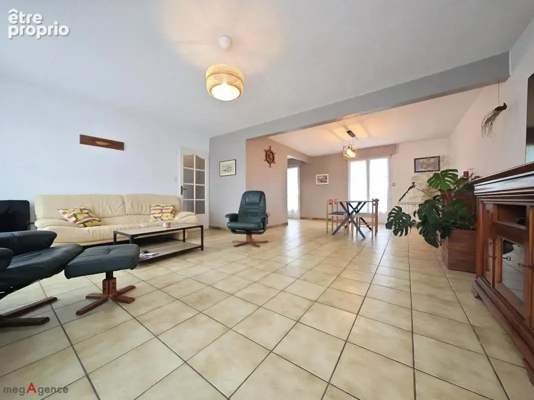 Maison 138 m² centre bourg - photo 6