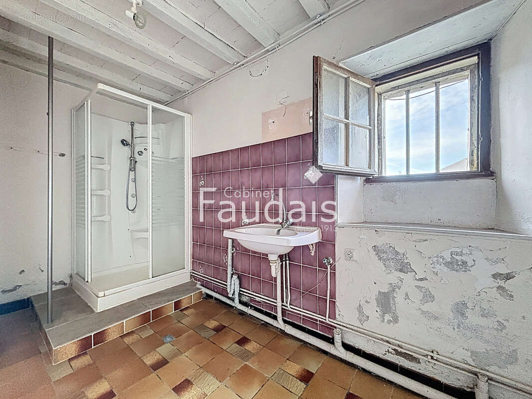 Maison à HOUTTEVILLE