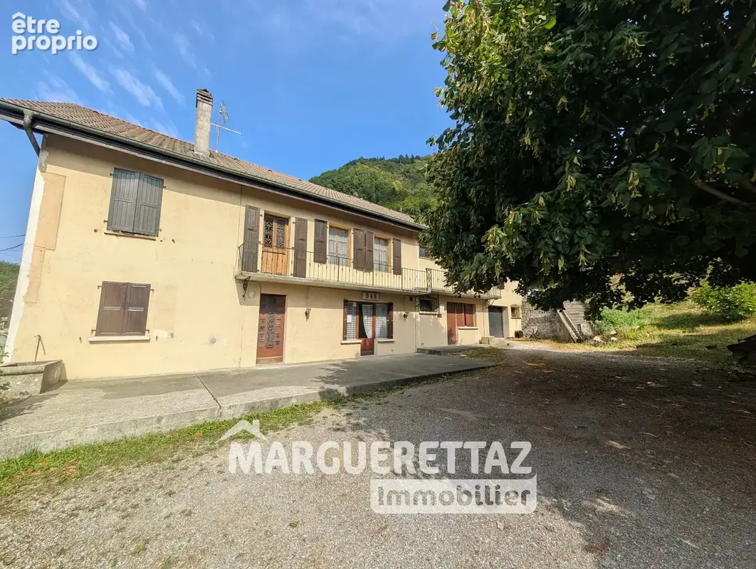 Photo Maison à Saint-Jeoire au prix de 630 000€