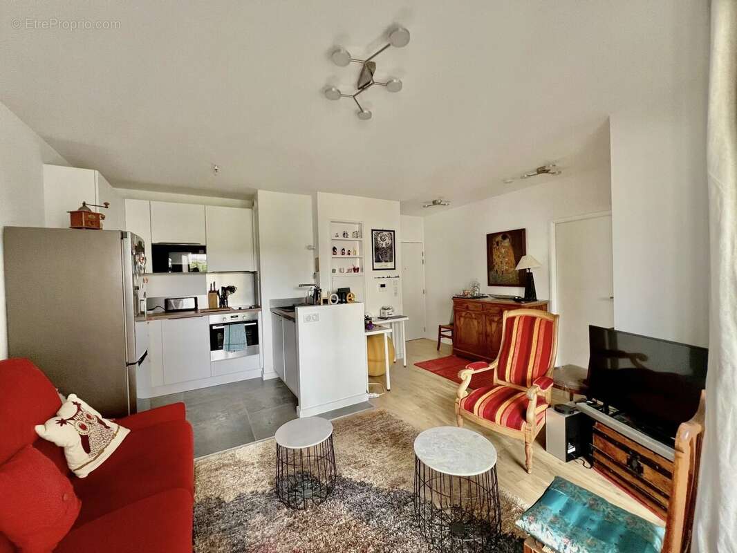 Appartement à LE PERREUX-SUR-MARNE