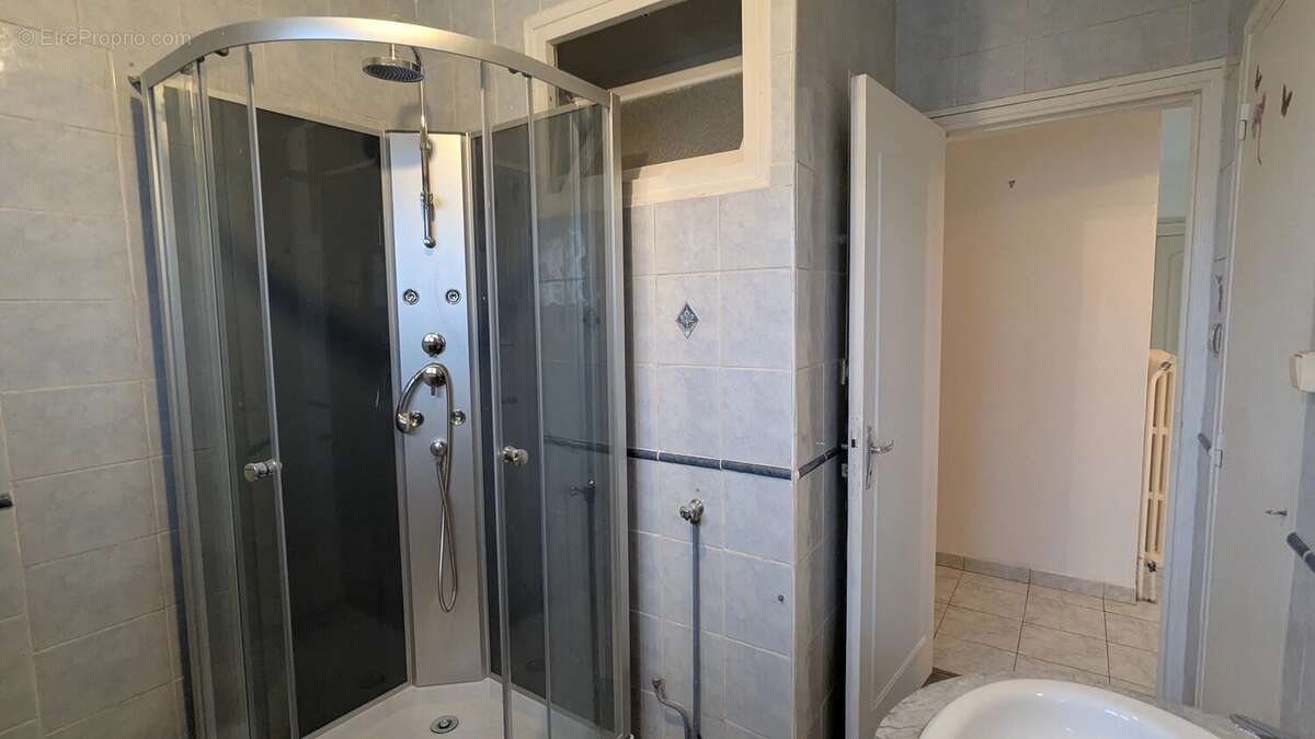 Maison à MONTMORILLON