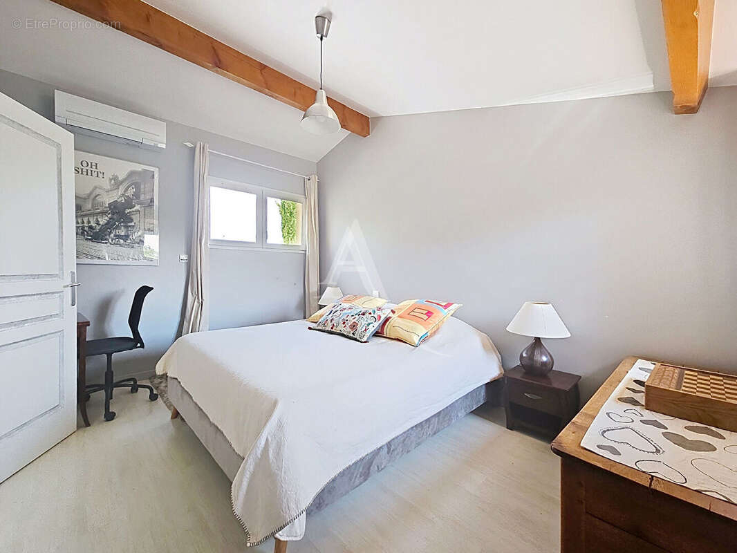 Maison à LAPEYROUSE-FOSSAT