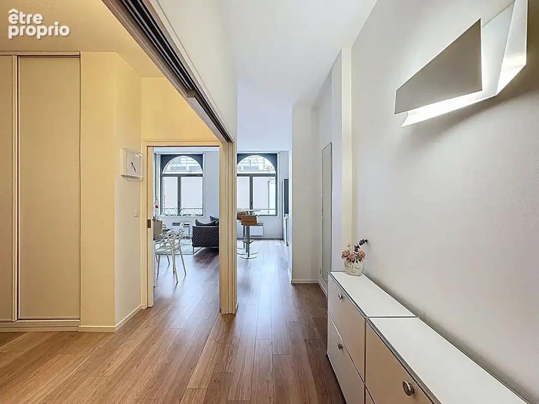 Vieux-Lille  Appartement - 65 m2 - 2 chambres - photo 4
