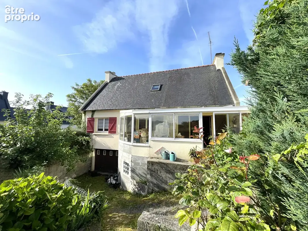Maison à PLUGUFFAN