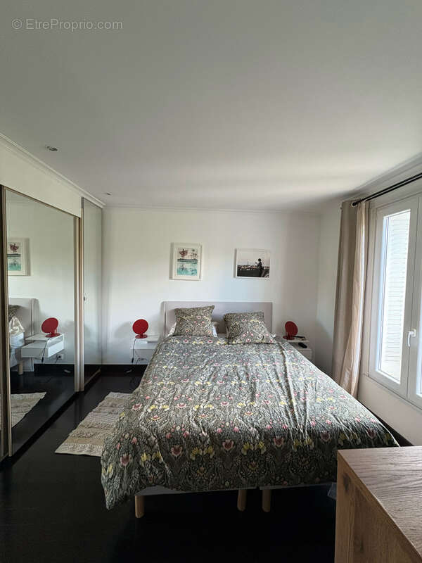 Maison à BRY-SUR-MARNE