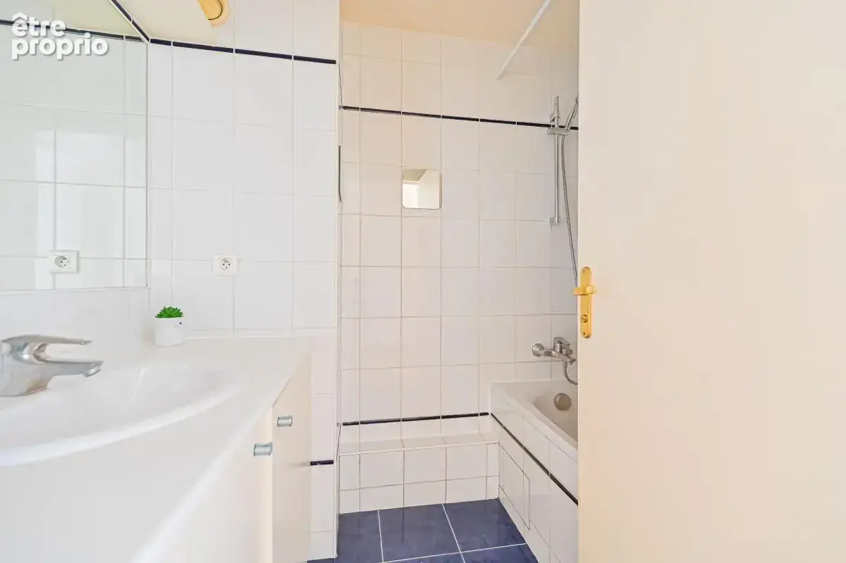 Appartement À Vendre - photo 11